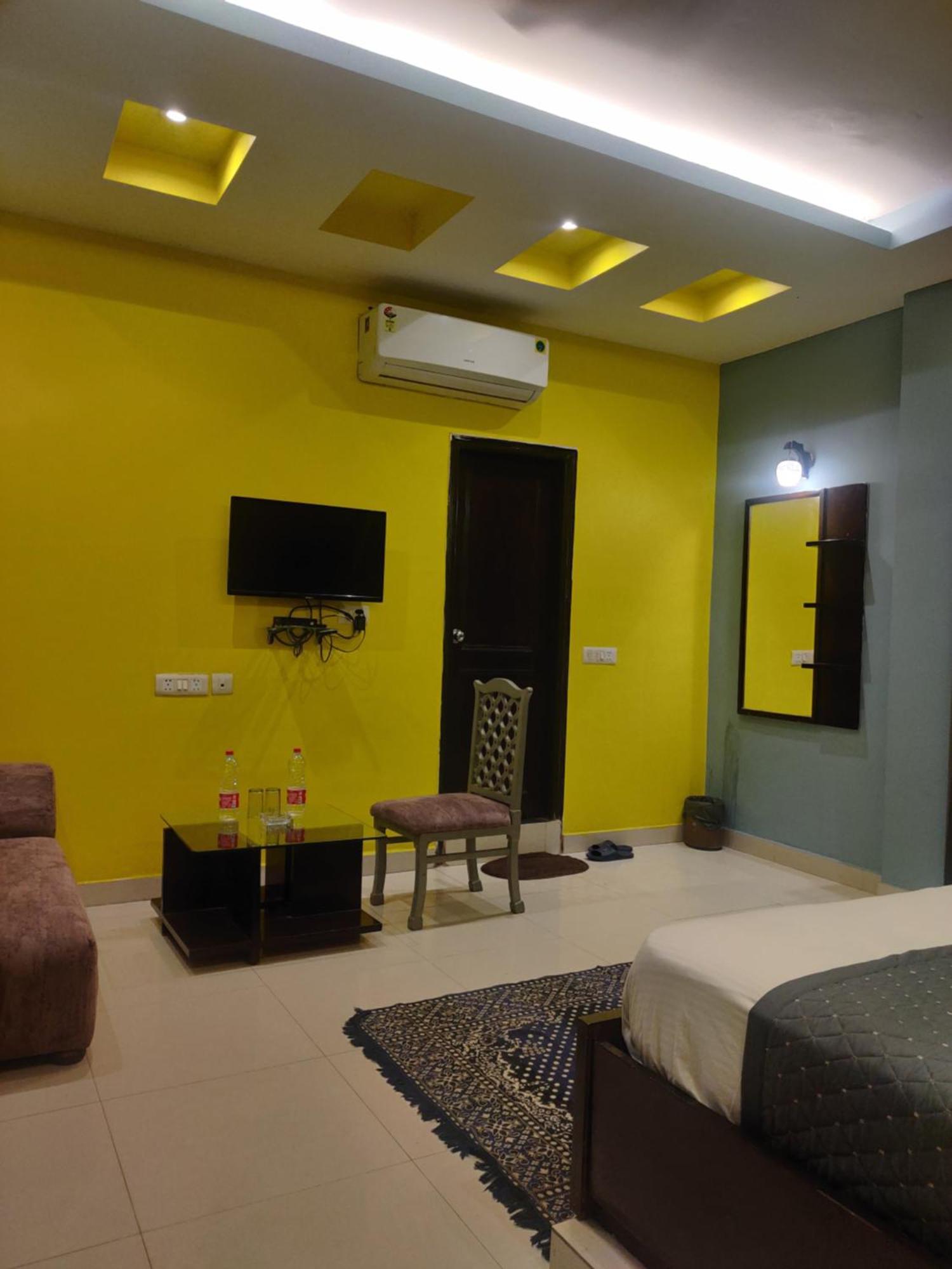 Hotel Delhi Airport Plaza Igi Airport Νέο Δελχί Εξωτερικό φωτογραφία