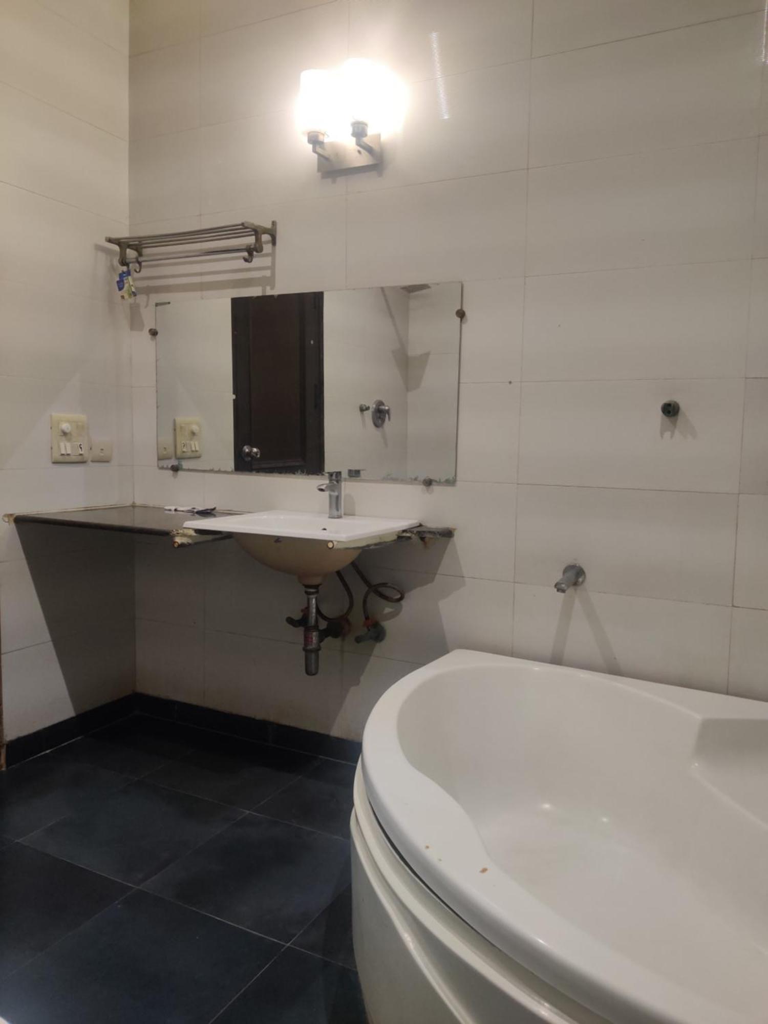 Hotel Delhi Airport Plaza Igi Airport Νέο Δελχί Εξωτερικό φωτογραφία