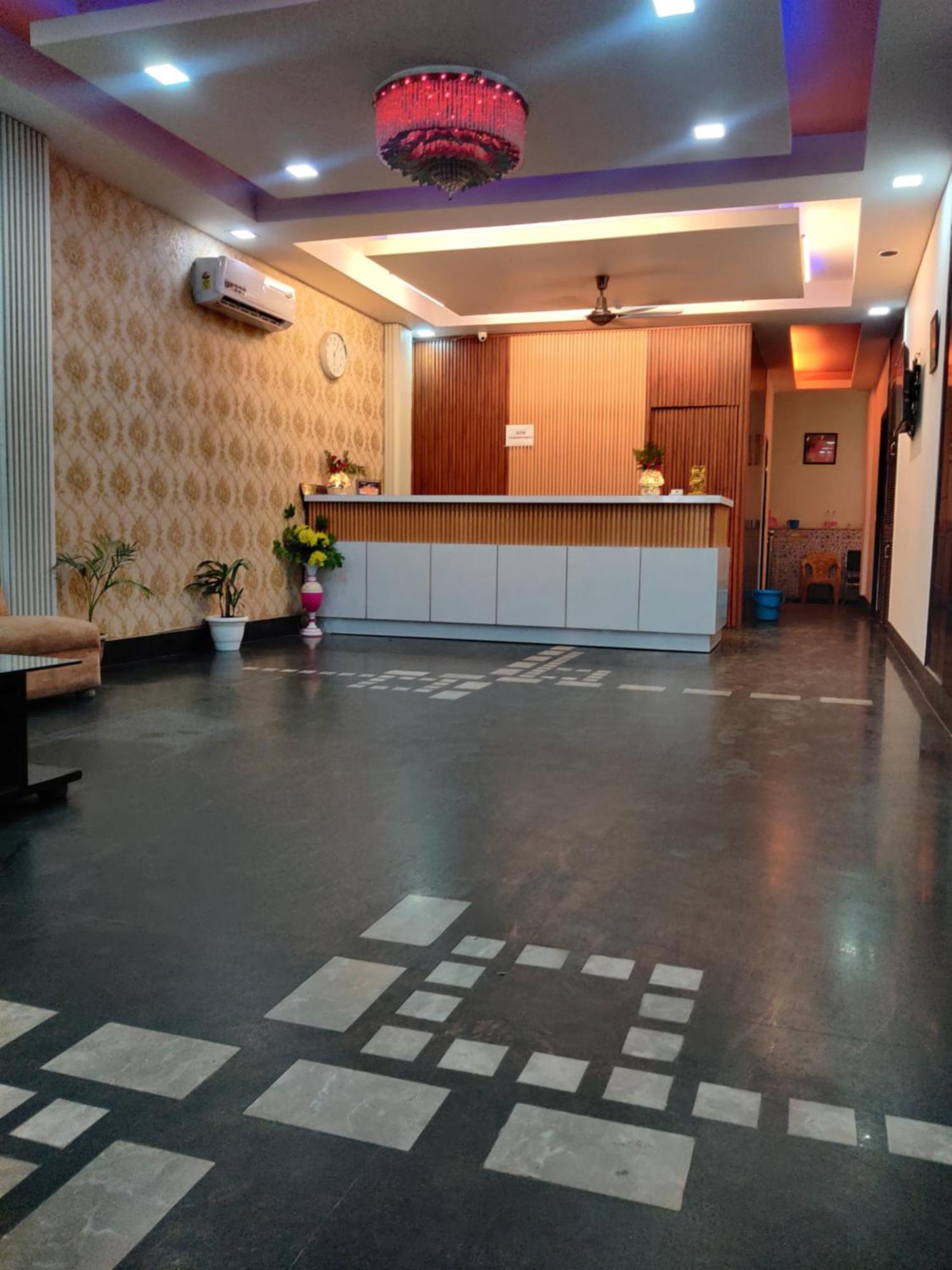 Hotel Delhi Airport Plaza Igi Airport Νέο Δελχί Εξωτερικό φωτογραφία